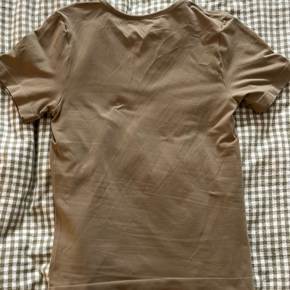 Skims top - Picture 4 of 4